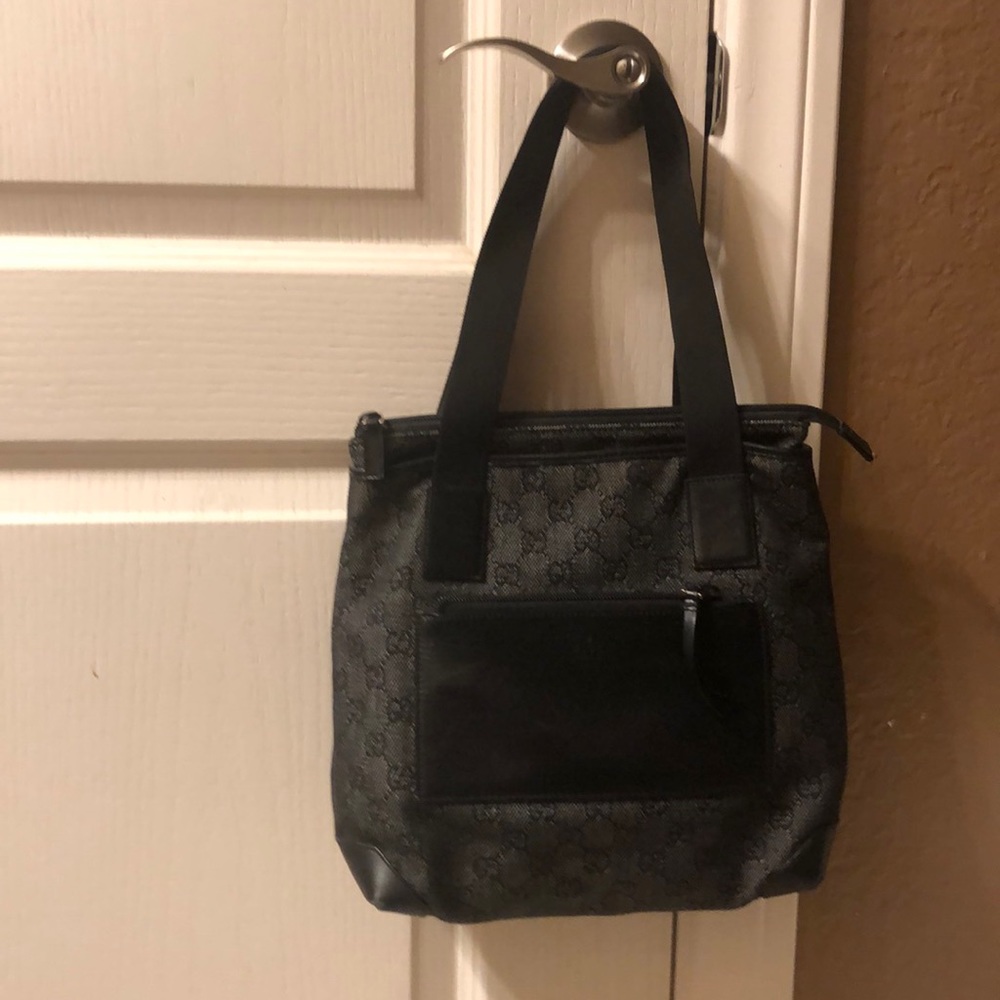 Gucci Shoulder Bag 10x10 from the strap down 16x10